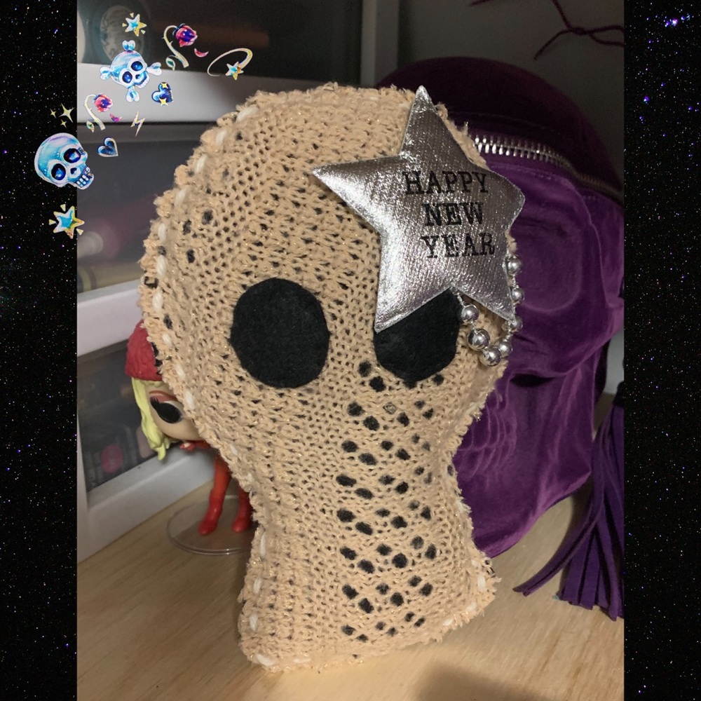 💀 New Years Skull Plush